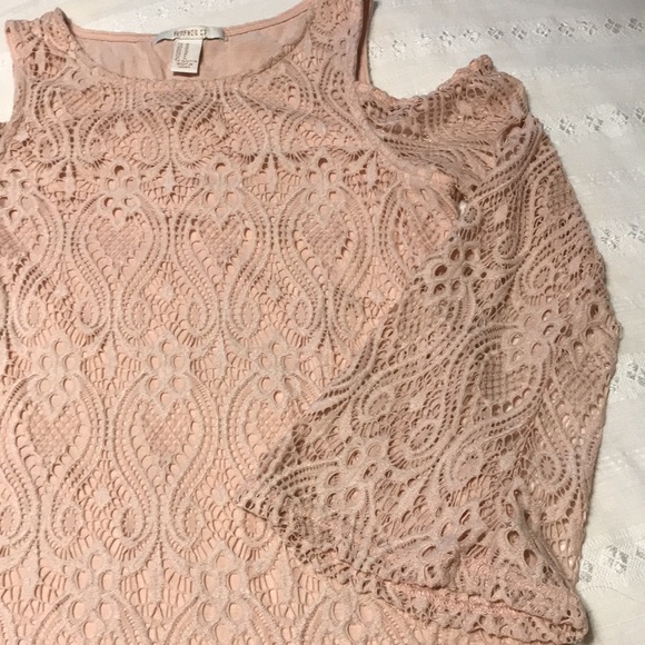 Ladies Forever 21 Pink Lace Dress - Picture 4 of 12
